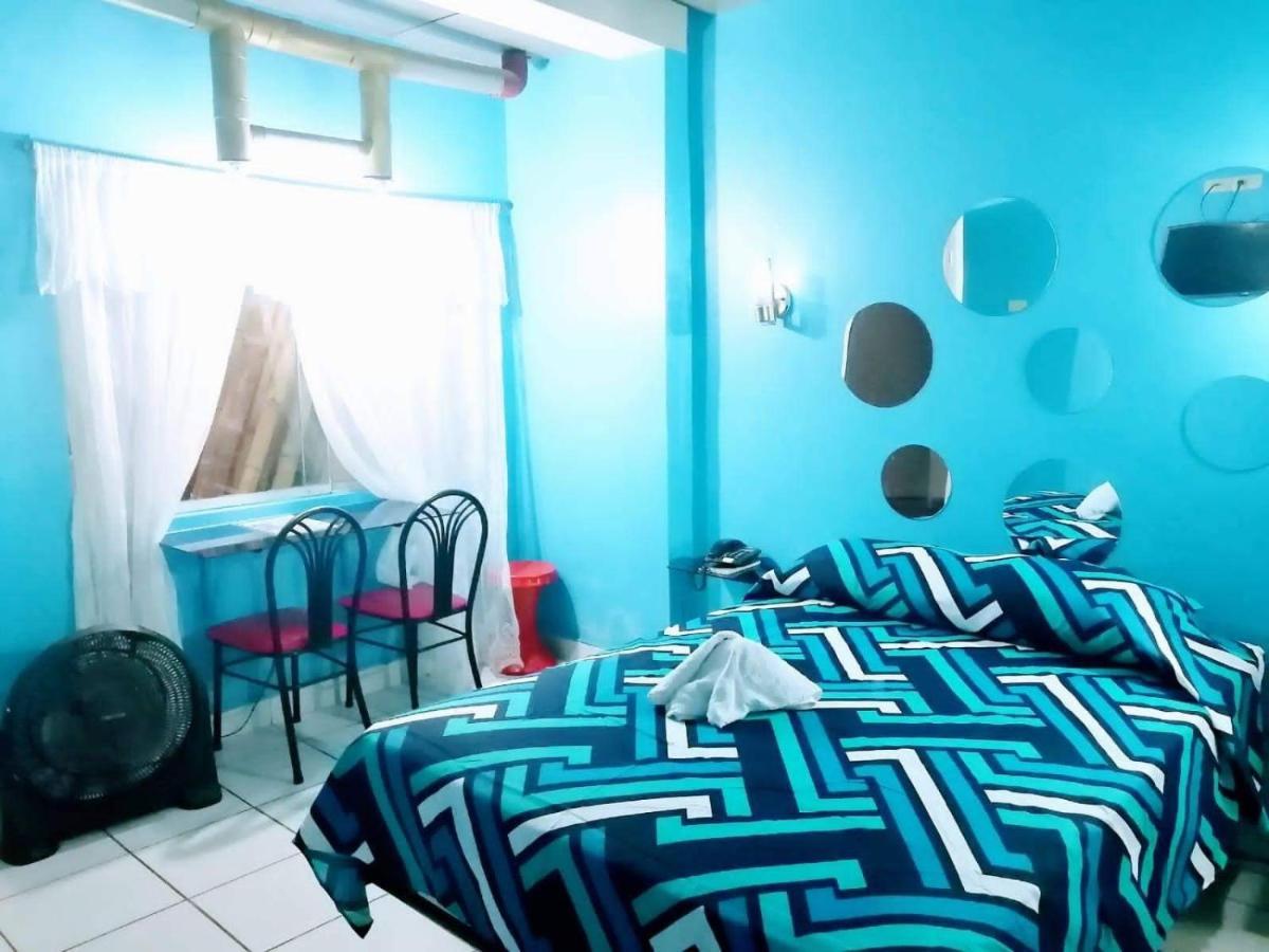 Stylus Hotel Iquitos Exterior foto